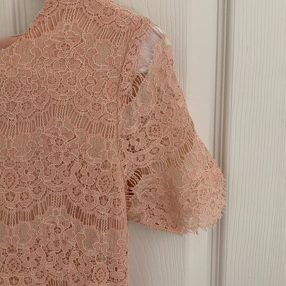 Pink Lily Boutique Women's Lace Short Sleeve Dress, Blush Pink, size S NWT - Picture 4 of 9